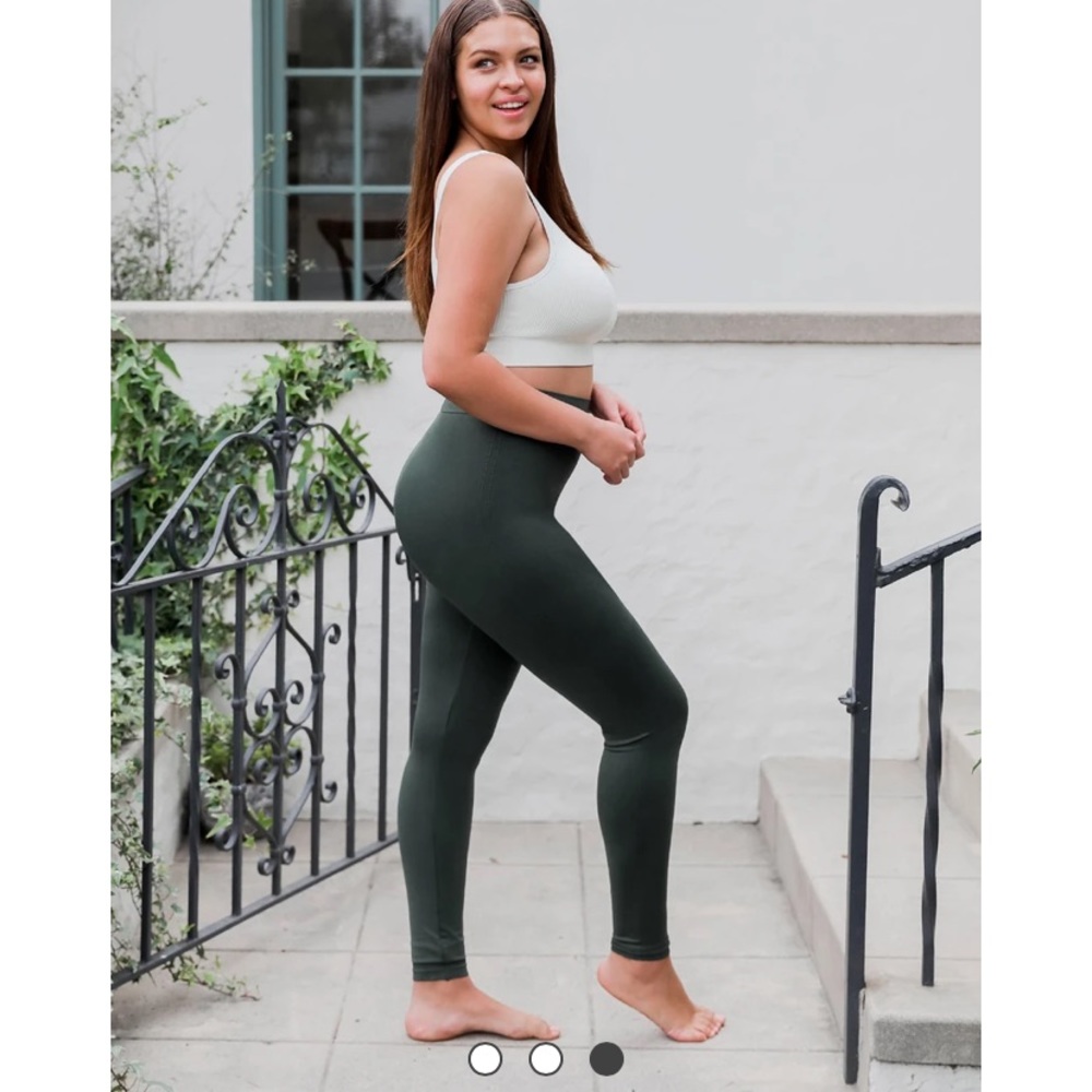 BLANQI postpartum nursing support leggings